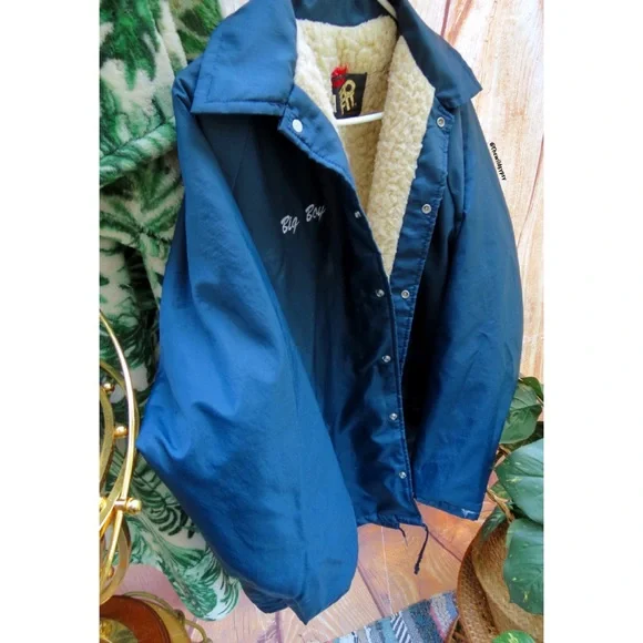 Vintage cozy sherpa lined oversized insulated jacket ☕️ - Picture 3 of 8